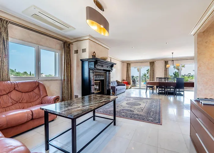 Mar Villa *
